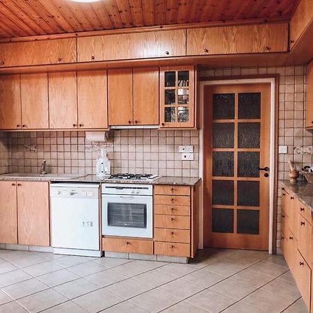 Agridia View House Apartment Лимасол Екстериор снимка